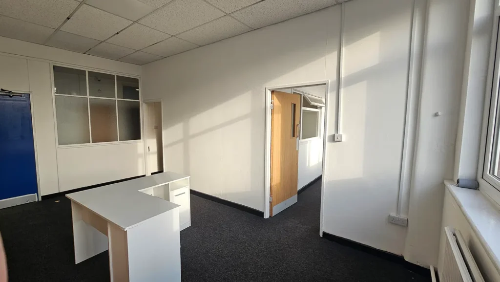 Europa-Business-Park-Cheadle-rent-office (4)