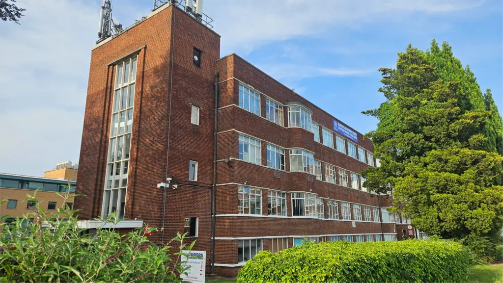 Europa-Business-Park-Rent-Office-rent-storage (22)